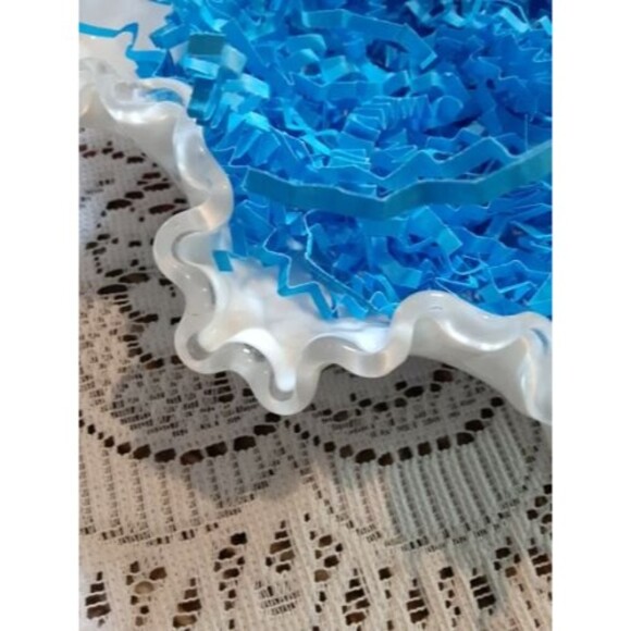 VINTAGE FENTON SILVER CREST MILK GLASS RUFFLE EDGE 8” BONBON Candy DISH - Picture 8 of 8